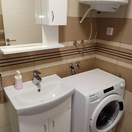 아파트 Cherry Lux *