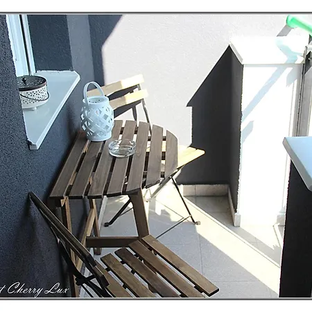 Cherry Lux Apartamento Zrenjanin